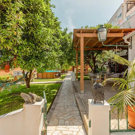 Village Casa 4 By Lisbon-coast Vacation * アルジェース