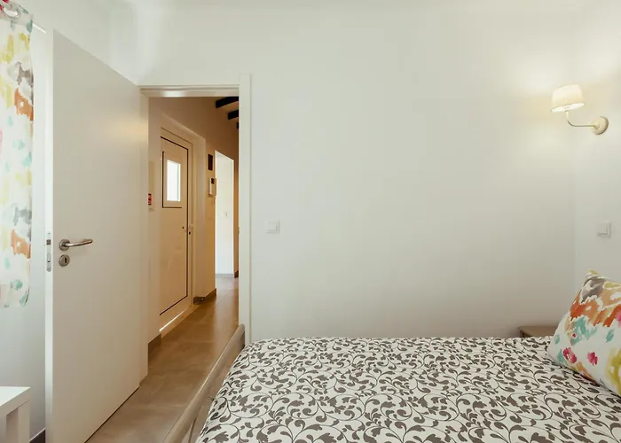 Village Casa 4 By Lisbon-coast Vacation アルジェース